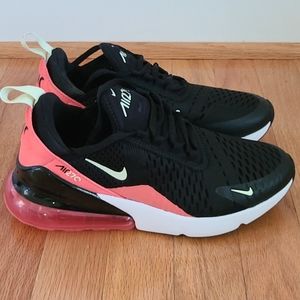 Nike Air Max 270